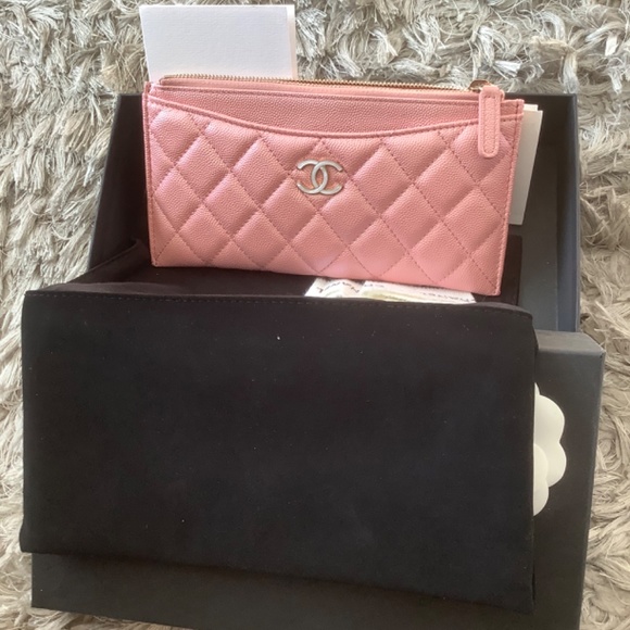 NWOT Chanel Pink Iridescent Wallet - Picture 7 of 7
